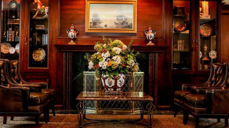 <b>The Olde Mill Inn Lobby</b>. Images powered by <a href="https://iceportal.shijigroup.com/" title="IcePortal" target="_blank">IcePortal</a>.