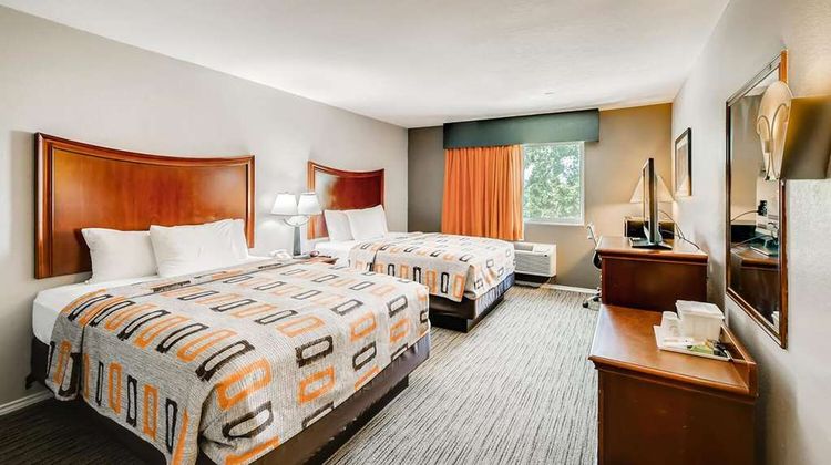 Orangewood Inn Suites Room