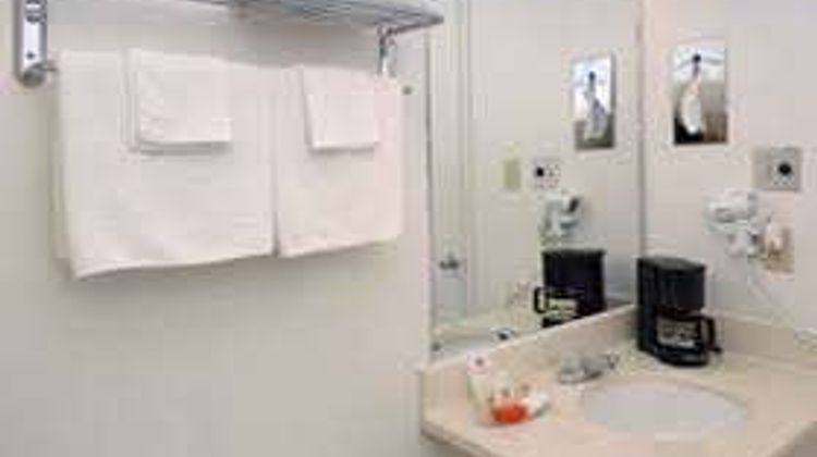 Orangewood Inn Suites Room