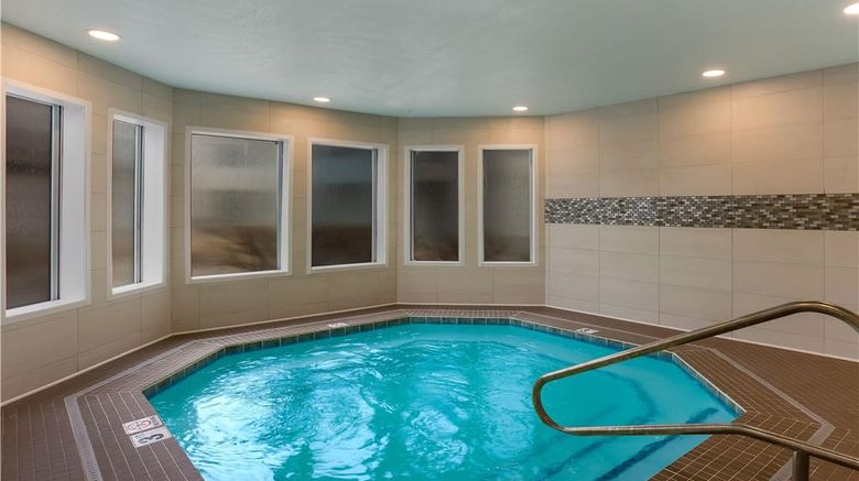 <b>Orangewood Inn & Suites Spa</b>. Images powered by <a href="https://iceportal.shijigroup.com/" title="IcePortal" target="_blank">IcePortal</a>.
