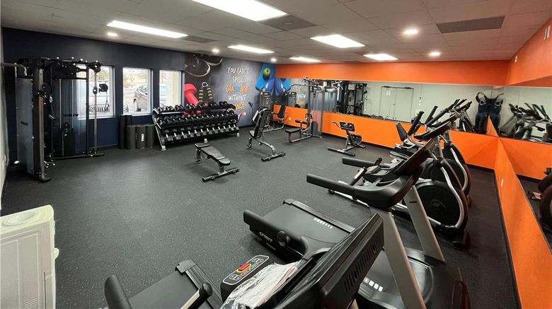 <b>Orangewood Inn & Suites Health</b>. Images powered by <a href="https://iceportal.shijigroup.com/" title="IcePortal" target="_blank">IcePortal</a>.
