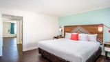 Beachside Hotel & Suites Room