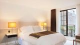 <b>The Broome NYC Suite</b>. Images powered by <a href="https://iceportal.shijigroup.com/" title="IcePortal" target="_blank">IcePortal</a>.