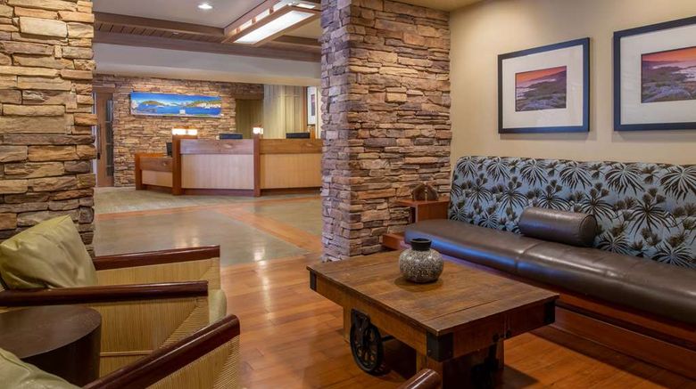 <b>Lodge at Tiburon Lobby</b>. Images powered by <a href="https://iceportal.shijigroup.com/" title="IcePortal" target="_blank">IcePortal</a>.