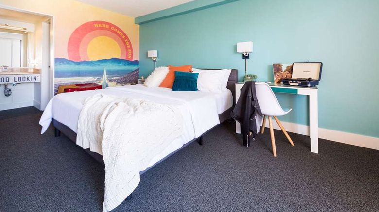 <b>The Rambler Motel Room</b>. Images powered by <a href="https://iceportal.shijigroup.com/" title="IcePortal" target="_blank">IcePortal</a>.