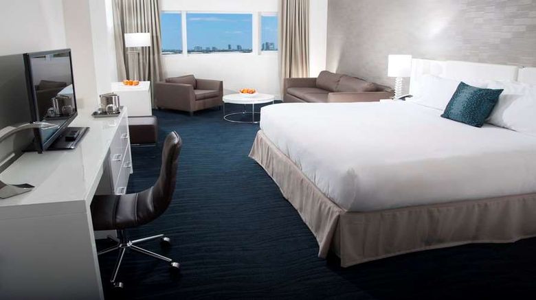 <b>Hotel Yve, Miami Suite</b>. Images powered by <a href="https://iceportal.shijigroup.com/" title="IcePortal" target="_blank">IcePortal</a>.