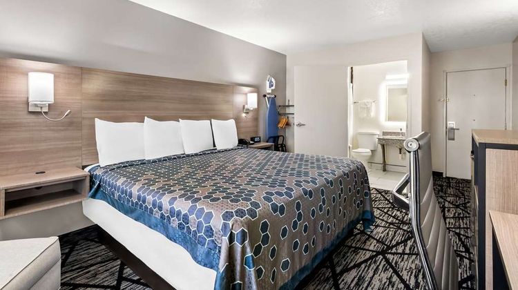 SureStay Hotel by Best Western Duncan Room