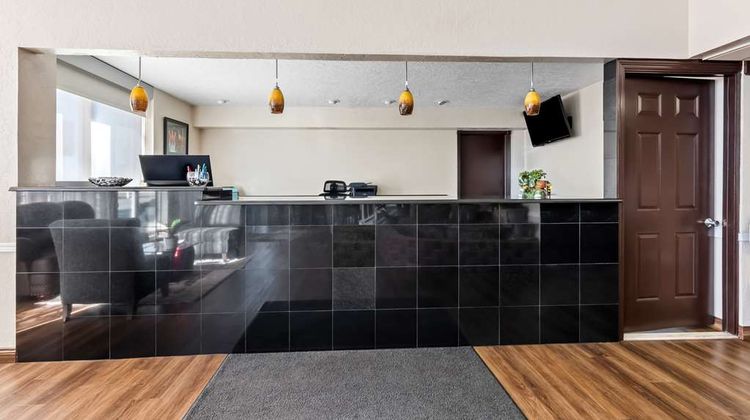 SureStay Hotel by Best Western Duncan Lobby