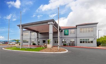 Quality Inn & Suites Fiesta Park
