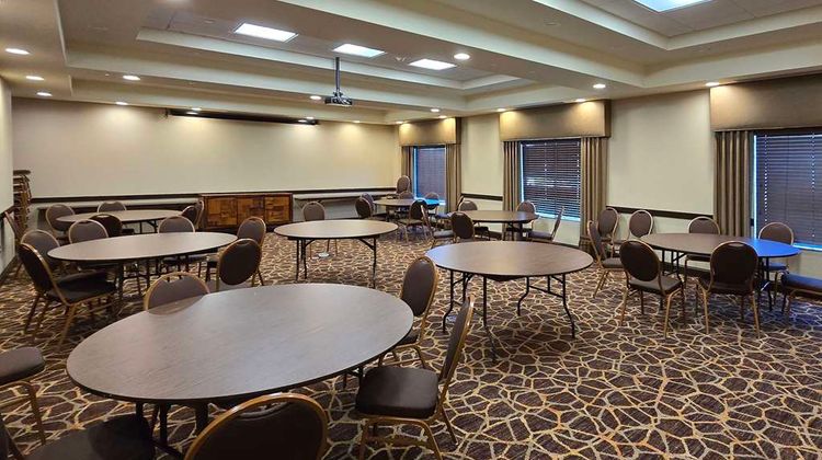 Comfort Inn & Suites Meeting