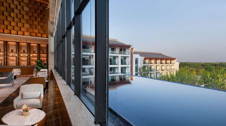 <b>Wyndham Grand Plaza Royale Xiangai Lobby</b>. Images powered by <a href="https://iceportal.shijigroup.com/" title="IcePortal" target="_blank">IcePortal</a>.