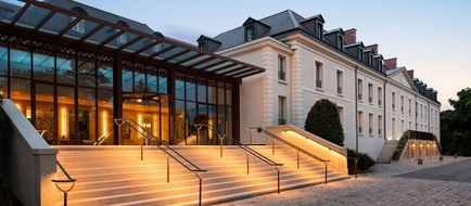 Dolce by Wyndham Versailles Exterior