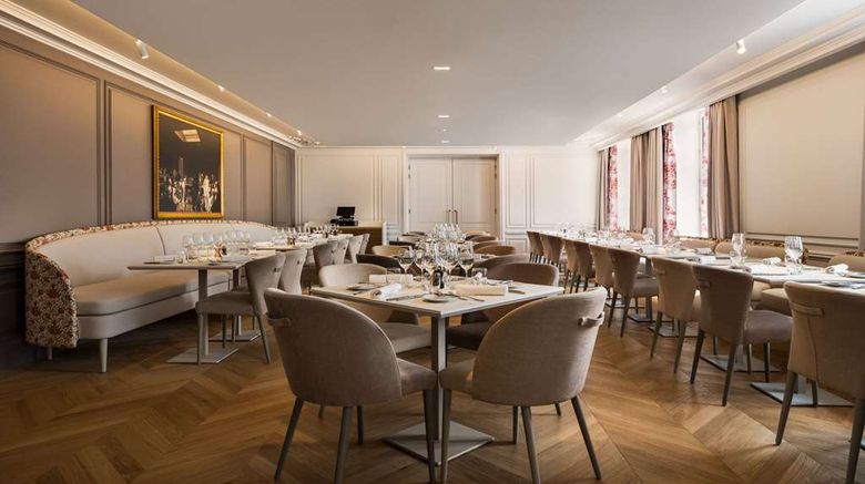 <b>Dolce by Wyndham Versailles Restaurant</b>. Images powered by <a href="https://iceportal.shijigroup.com/" title="IcePortal" target="_blank">IcePortal</a>.