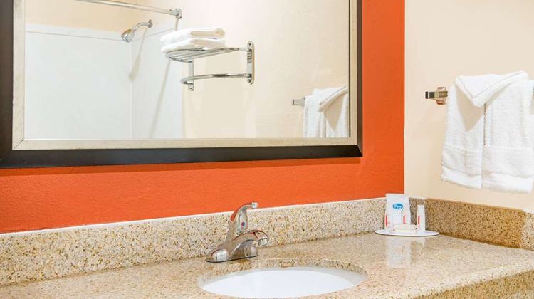 Travelodge by Wyndham Enid Room