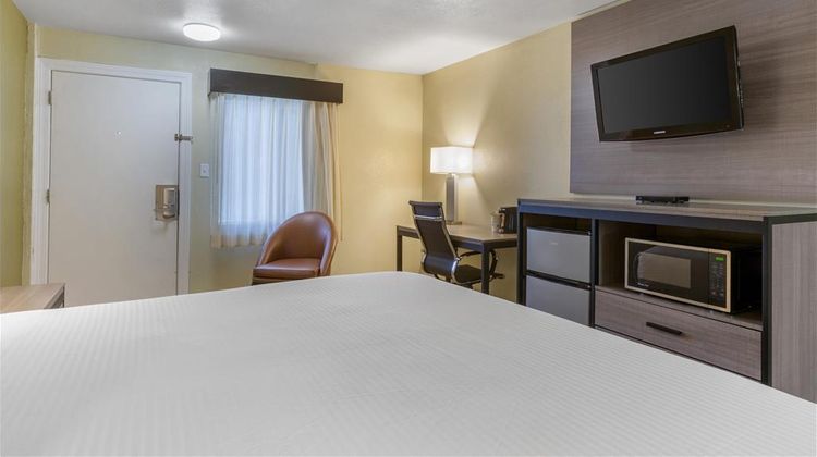SureStay by BW Chambers Petrified Forest Room