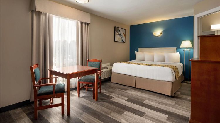 Baymont by Wyndham Hinton Room