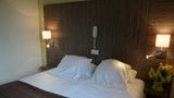 <b>Hotel des Thermes Room</b>. Images powered by <a href="https://iceportal.shijigroup.com/" title="IcePortal" target="_blank">IcePortal</a>.
