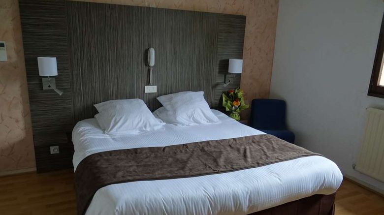 <b>Hotel des Thermes Room</b>. Images powered by <a href="https://iceportal.shijigroup.com/" title="IcePortal" target="_blank">IcePortal</a>.
