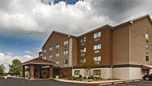 Comfort Inn & Suites Copley