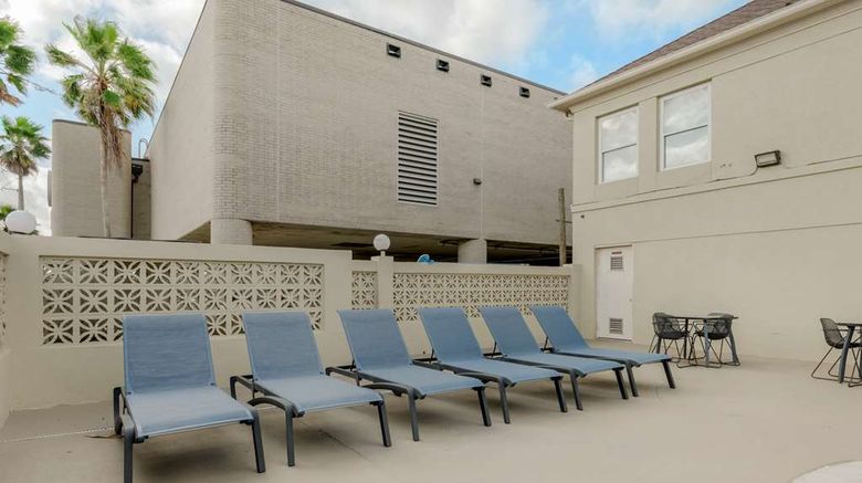 <b>Comfort Inn South Padre Island Pool</b>. Images powered by <a href="https://iceportal.shijigroup.com/" title="IcePortal" target="_blank">IcePortal</a>.