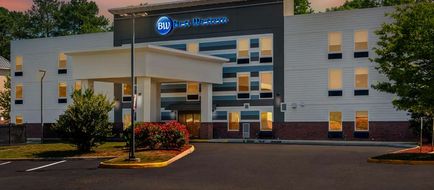 Best Western Doswell Hotel Exterior