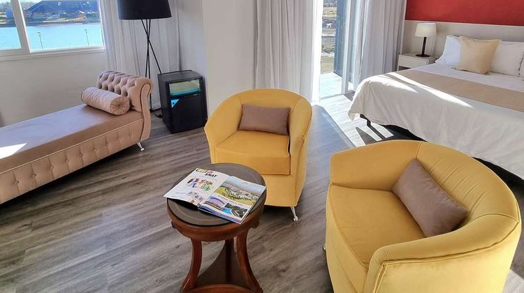 Days Inn by Wyndham Dolores Room