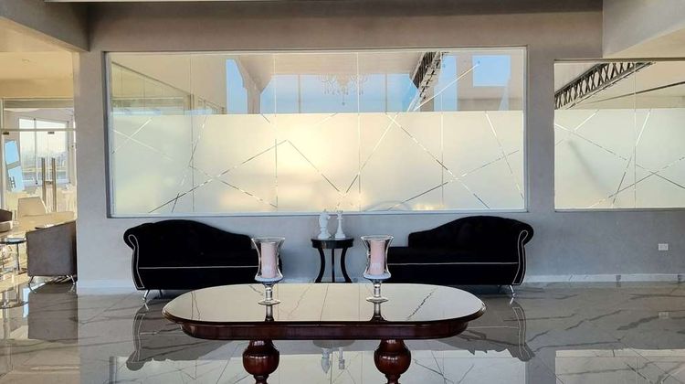 Days Inn by Wyndham Dolores Lobby