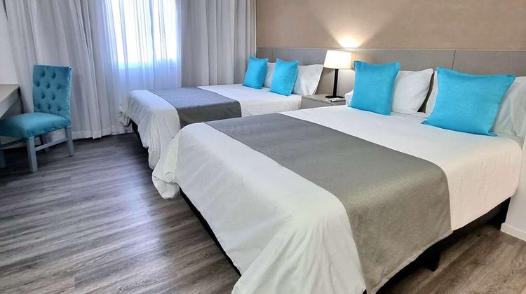 Days Inn by Wyndham Dolores Room