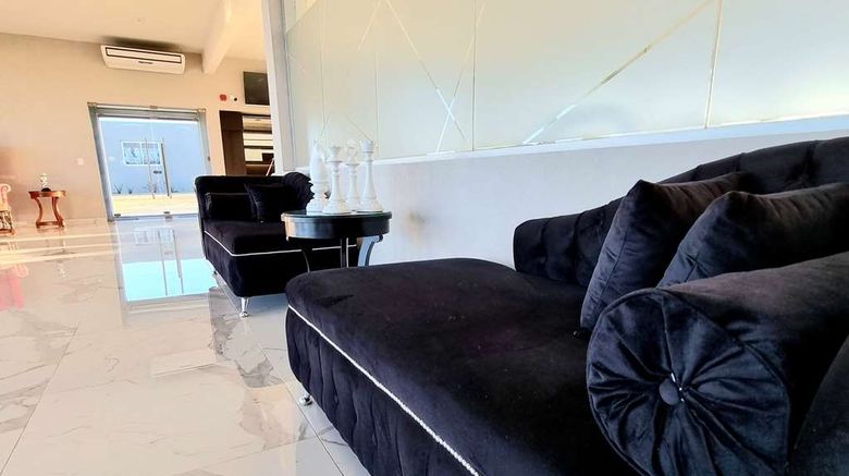 <b>Days Inn by Wyndham Dolores Lobby</b>. Images powered by <a href="https://iceportal.shijigroup.com/" title="IcePortal" target="_blank">IcePortal</a>.