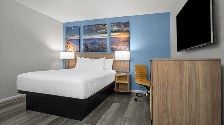 Days Inn by Wyndham Gatesville Room
