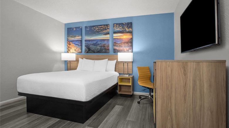 <b>Days Inn by Wyndham Gatesville Room</b>. Images powered by <a href="https://iceportal.shijigroup.com/" title="IcePortal" target="_blank">IcePortal</a>.