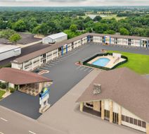 Days Inn by Wyndham Gatesville Exterior
