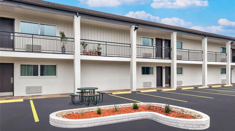 Days Inn by Wyndham Gatesville Other