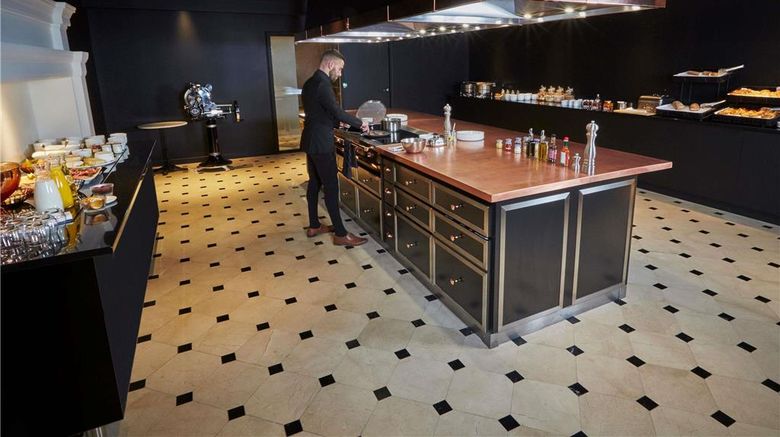 <b>La Licorne Hotel Troyes MGallery Restaurant</b>. Images powered by <a href="https://iceportal.shijigroup.com/" title="IcePortal" target="_blank">IcePortal</a>.