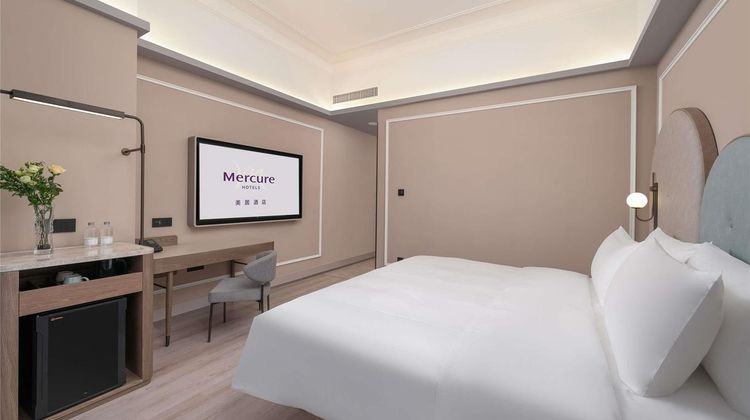 Mercure Guangzhou Tianhe Sports Center Room