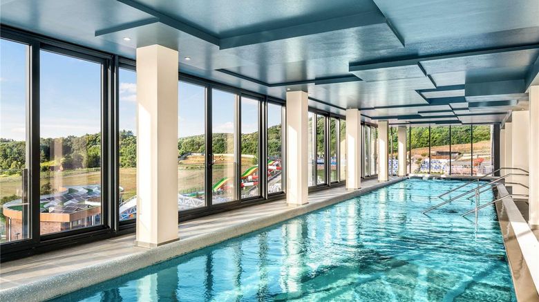 <b>Moevenpick Resort and Spa Fruske Terme Pool</b>. Images powered by <a href="https://iceportal.shijigroup.com/" title="IcePortal" target="_blank">IcePortal</a>.