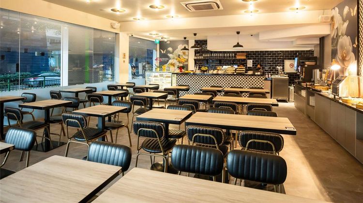 Ibis Styles Singapore Albert Hotel Exterior