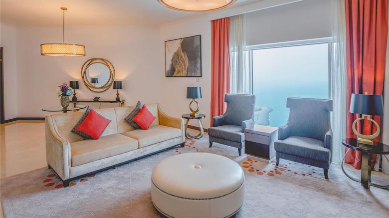 <b>Rixos Marina Abu Dhabi Suite</b>. Images powered by <a href="https://iceportal.shijigroup.com/" title="IcePortal" target="_blank">IcePortal</a>.