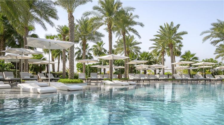 Atlantis The Royal Pool