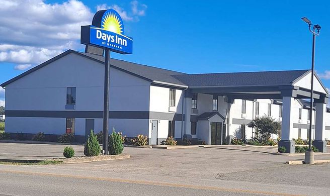 Days Inn by Wyndham Grayson Exterior