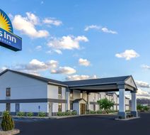 Days Inn by Wyndham Grayson Exterior