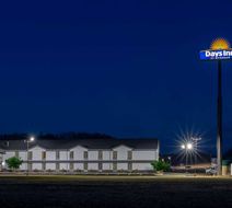 Days Inn by Wyndham Grayson Exterior