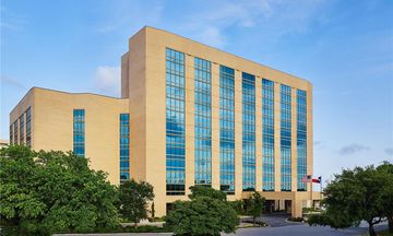 DoubleTree by Hilton San Antonio Airport