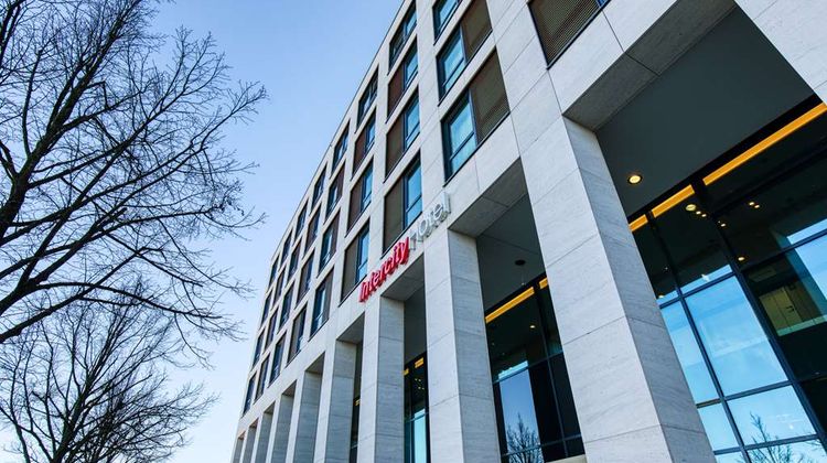IntercityHotel Berlin Airport BER T 1+2 Exterior