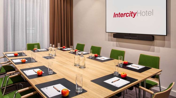 IntercityHotel Berlin Airport BER T 1+2 Meeting