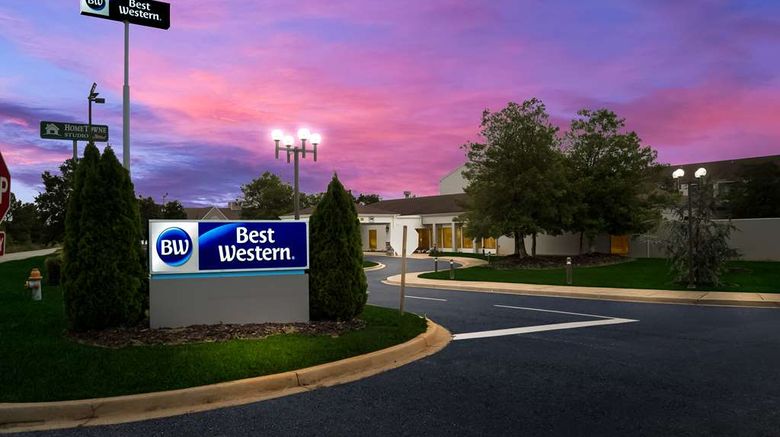 <b>Best Western Spartanburg Northwest Exterior</b>. Images powered by <a href="https://iceportal.shijigroup.com/" title="IcePortal" target="_blank">IcePortal</a>.