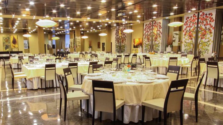 <b>AZZ Asturias Langrehotel Room</b>. Images powered by <a href="https://iceportal.shijigroup.com/" title="IcePortal" target="_blank">IcePortal</a>.