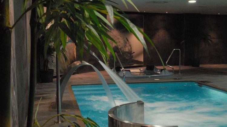 AZZ Asturias Langrehotel Spa