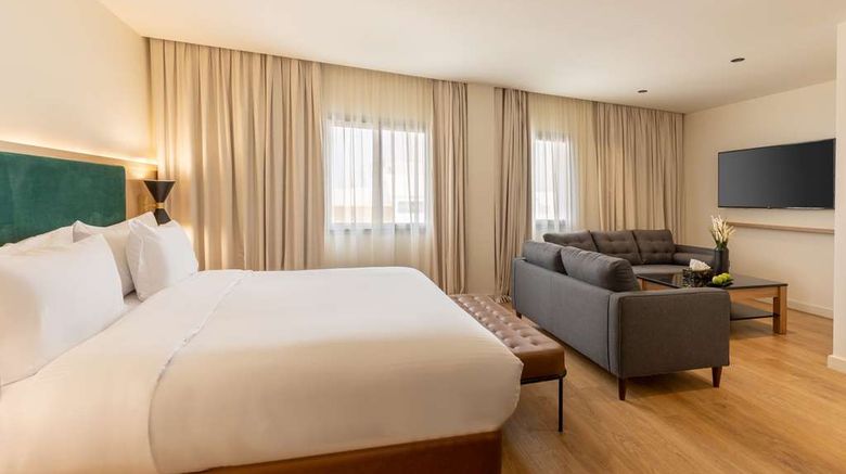 <b>Best Western Plus Casablanca City Center Suite</b>. Images powered by <a href="https://iceportal.shijigroup.com/" title="IcePortal" target="_blank">IcePortal</a>.