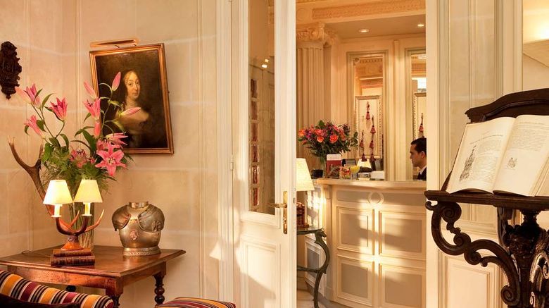 <b>Residence Henri IV Lobby</b>. Images powered by <a href="https://iceportal.shijigroup.com/" title="IcePortal" target="_blank">IcePortal</a>.
